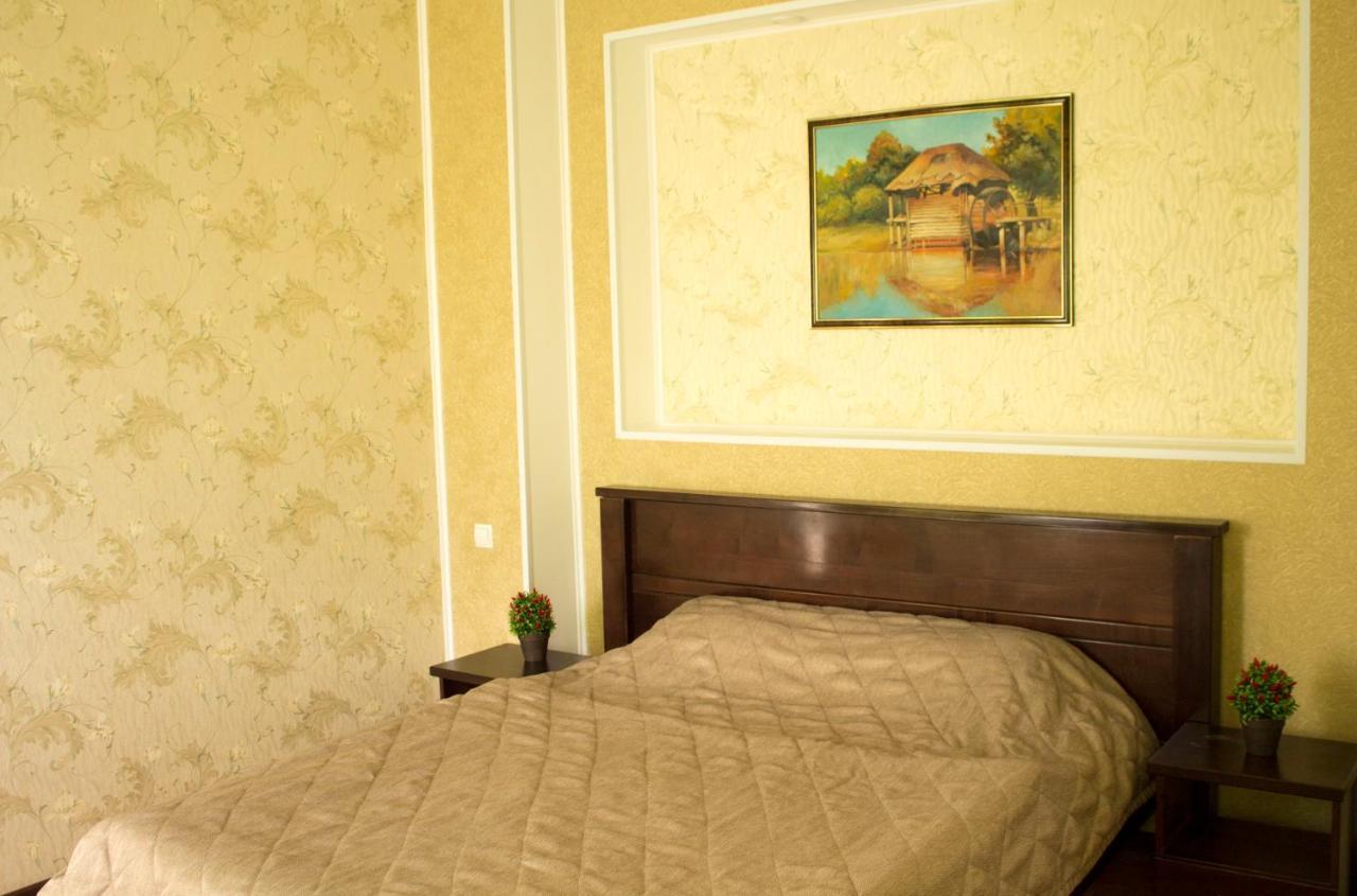 Park Hotel Vinnitsa ภายนอก รูปภาพ